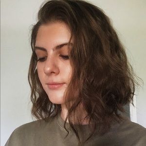 Meet your Poshmarker, Katelyn